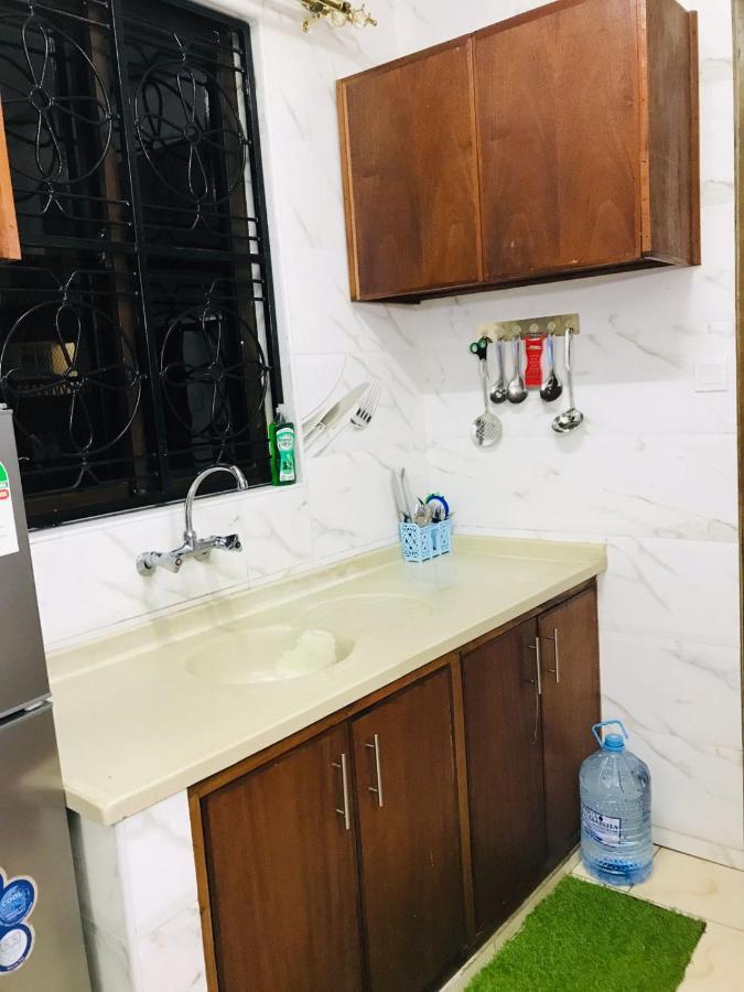 Lux Suites Bamburi Furnished Apartments Exterior foto