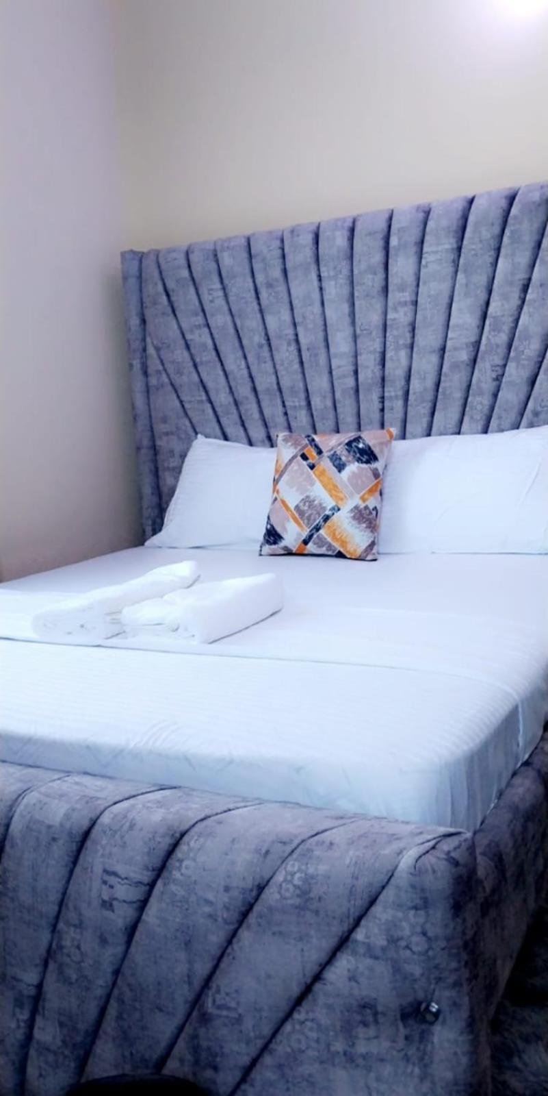 Lux Suites Bamburi Furnished Apartments Exterior foto